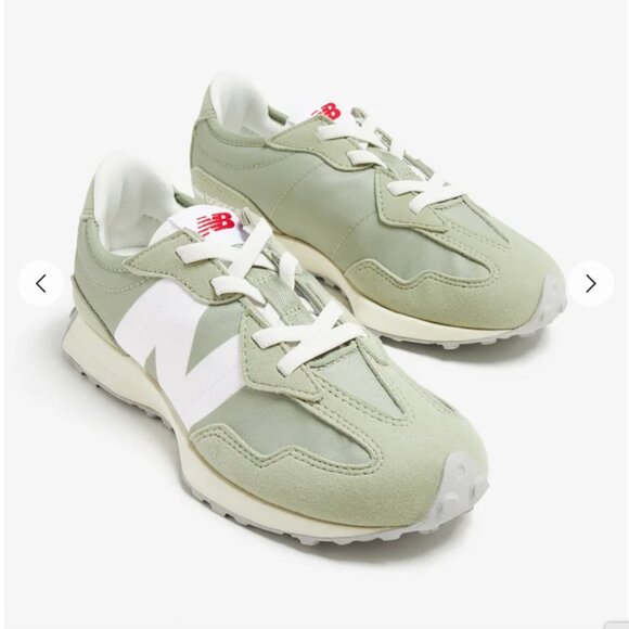🍃 New Balance 327 – Green Nylon & Suede – Size 39 EU / US 8.5 – NWT 🍃 - Picture 11 of 12